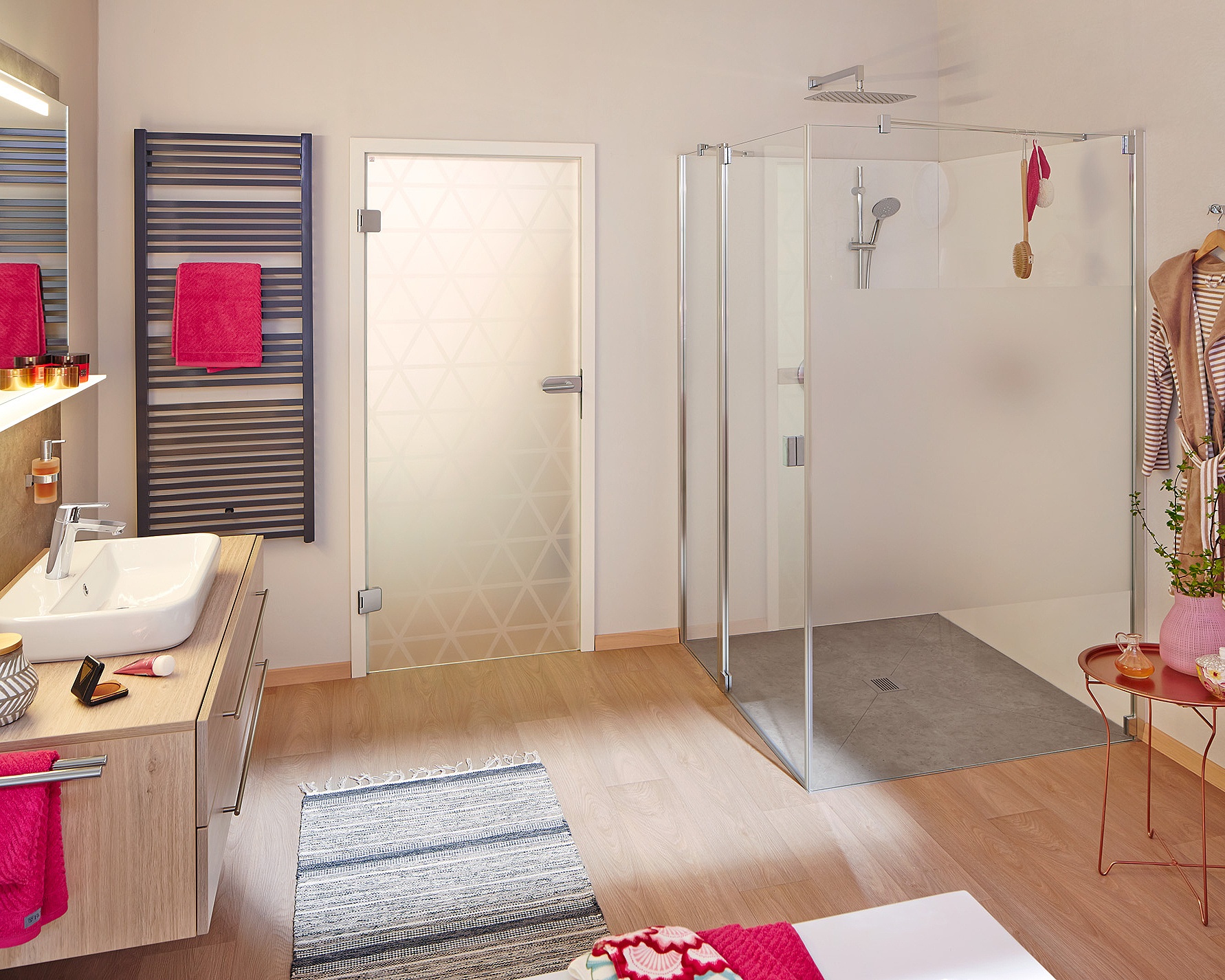 Kermi profile shower enclosure, RAYA single panel hinged door with fixed panel with side wall