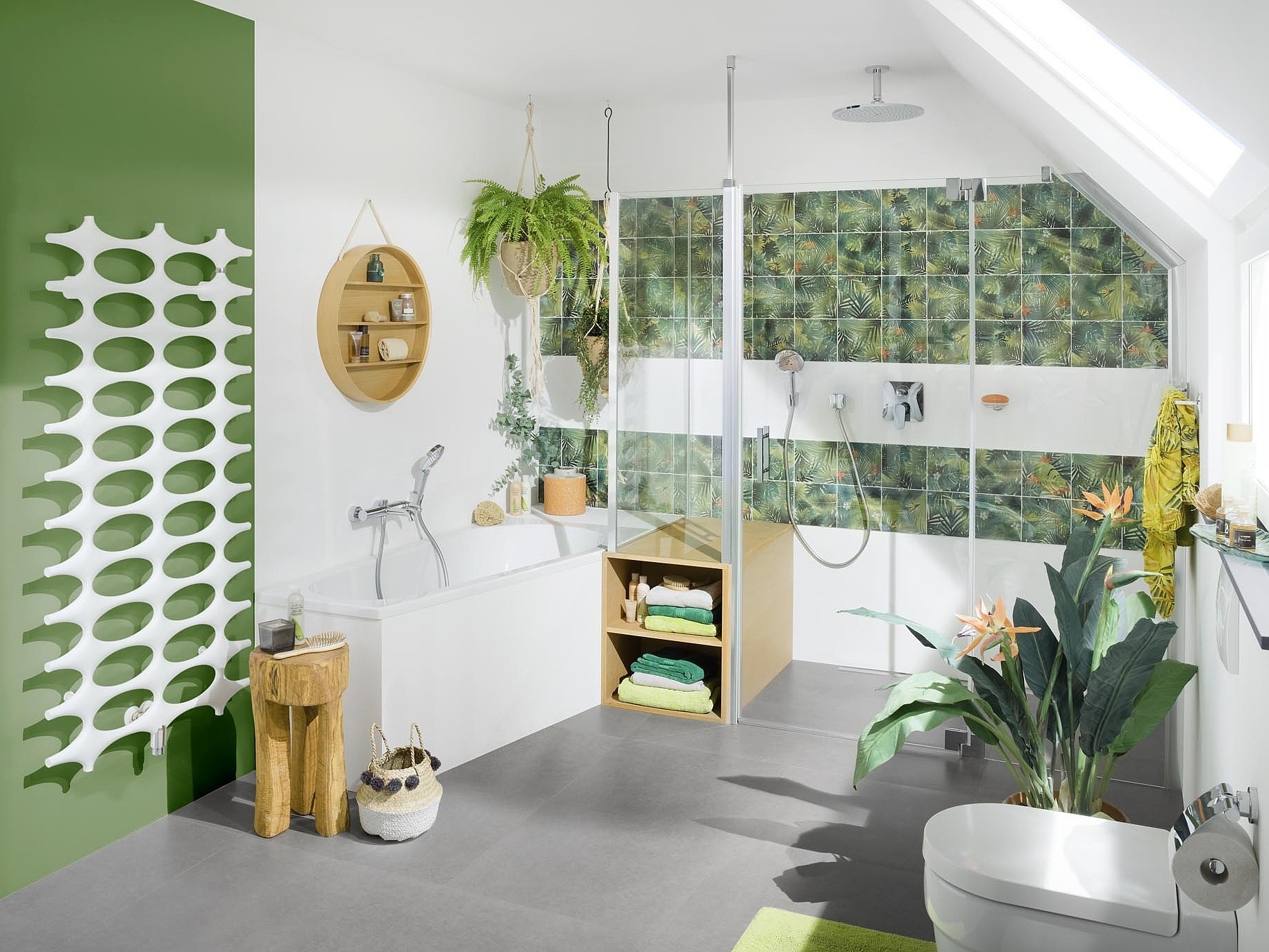 Kermi Inspiration bathroom with WALK-IN XB, FILIA XP, LINE and IDEOS