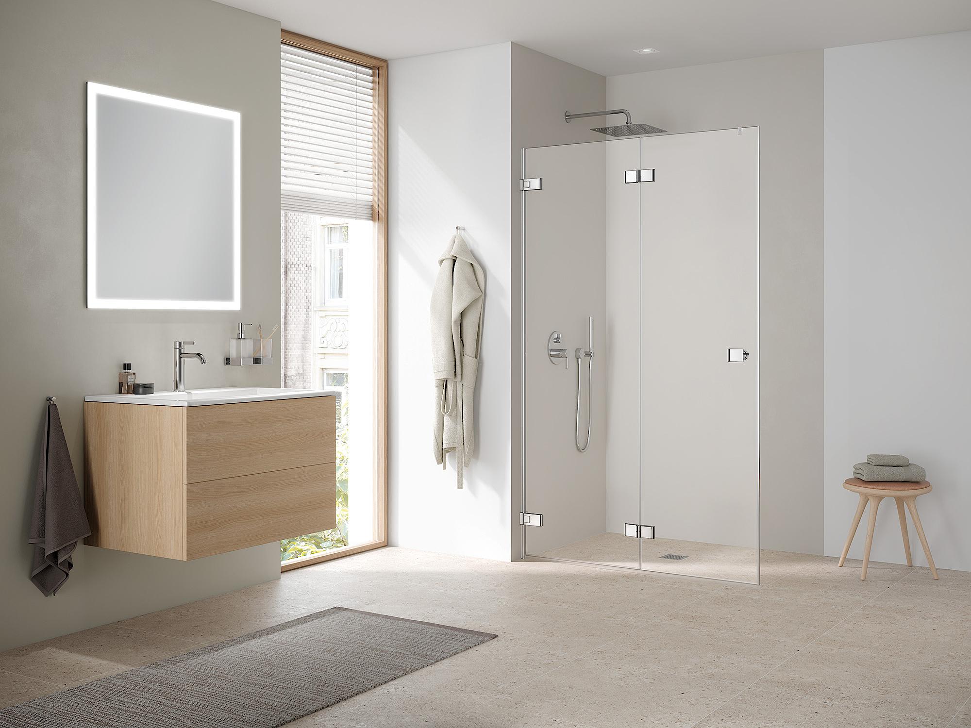 Paroi de douche Kermi avec MENA WALK-IN Wall et charnière murale